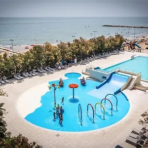  Casa vacanze Bungalow In Caorle With Garden Furniture